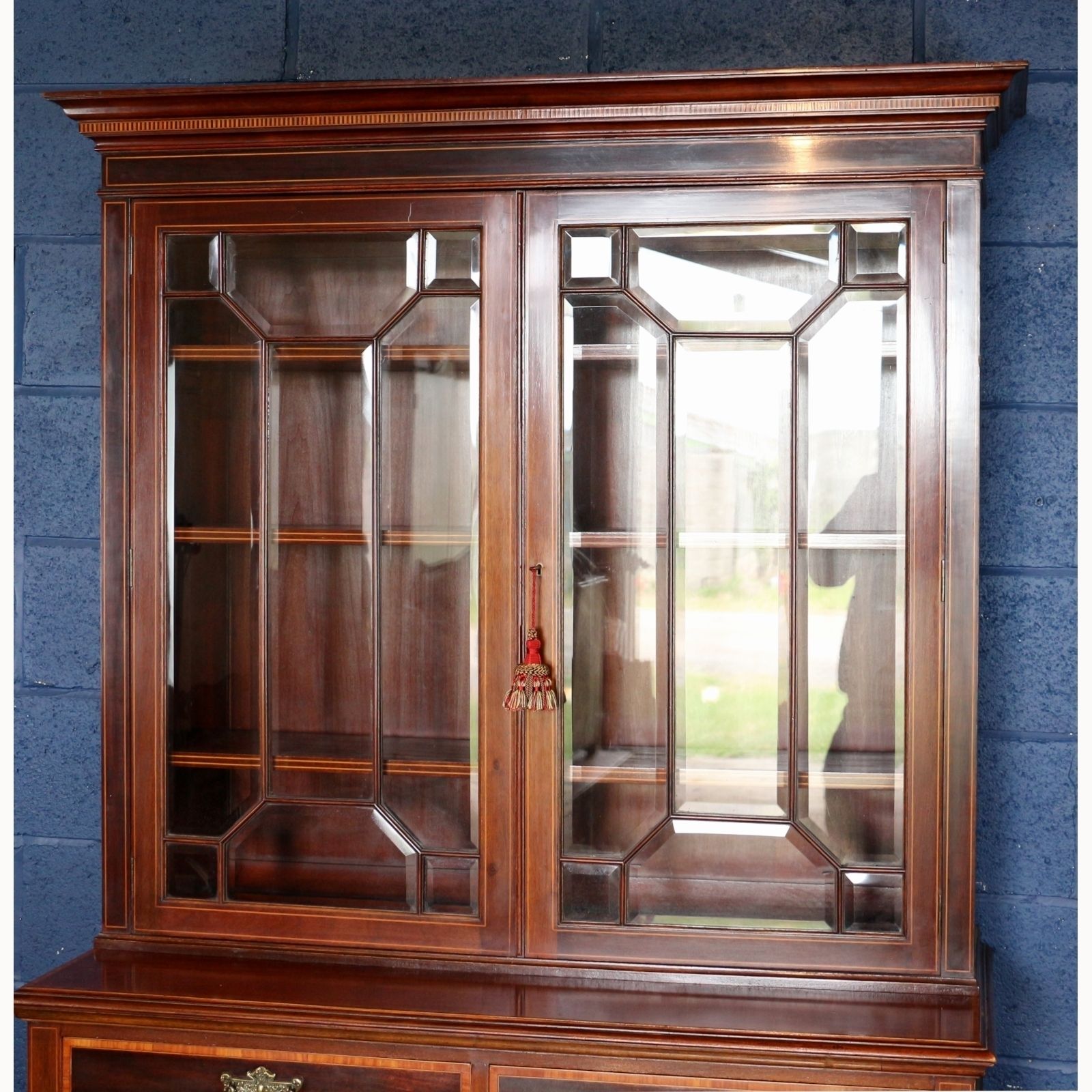 A Quality Edwardian Inlaid Mahogany Astrical Glazed Cabinet photo furniture