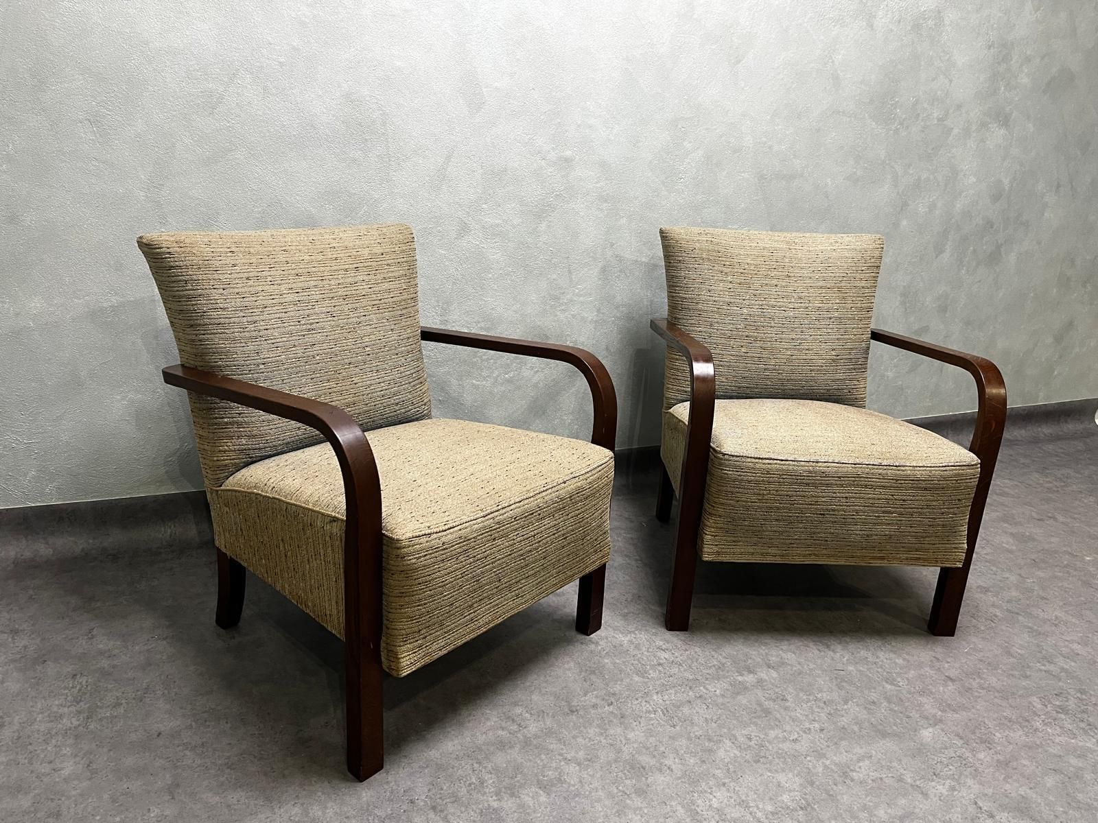 Pair Of H 213 Armchairs By Jindřich Halabala, Czechoslovakia, Early 20th C.