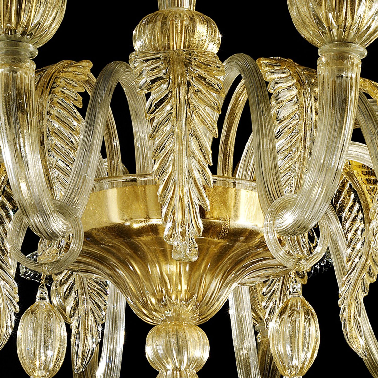 photo furniture Venetian Gold Chandelier With Big Leaves
