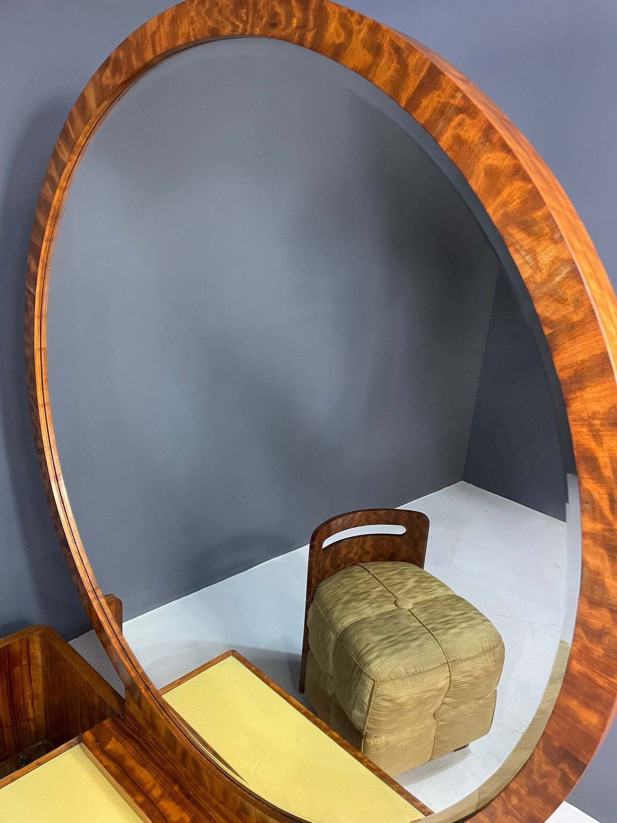 Art Deco Vanity With Stool, Walnut, Czechoslovakia, 1930s photo vinterior