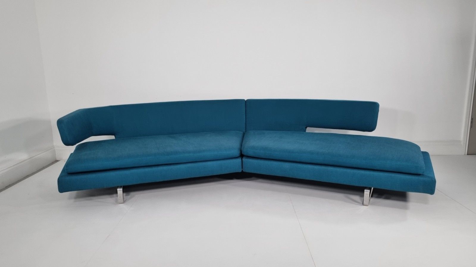 photo for sale Bb Italia Arne A320 Curved Sofa In Adria Turquoise Fabric In Excellent Condition