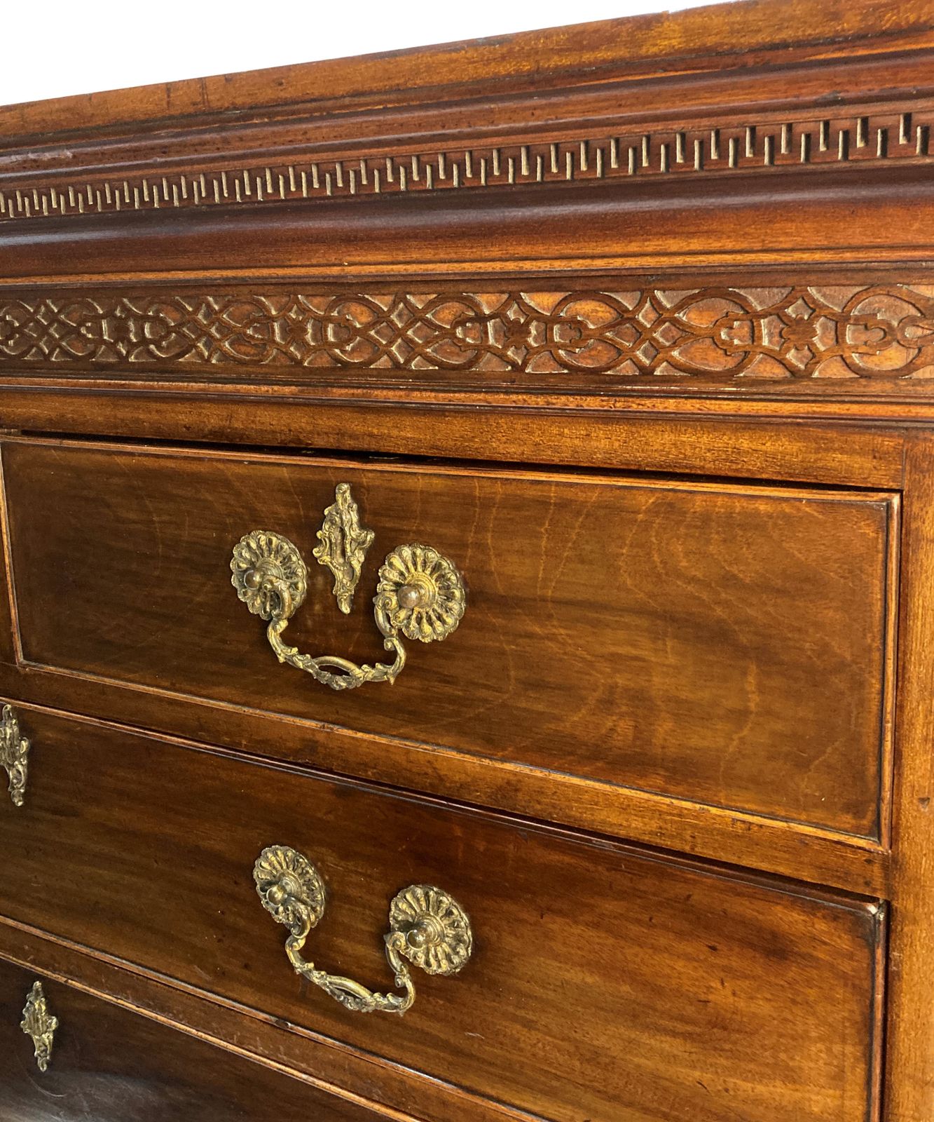 An English Mahogany Chippendale Style Chest Of Drawers photo 3304.0