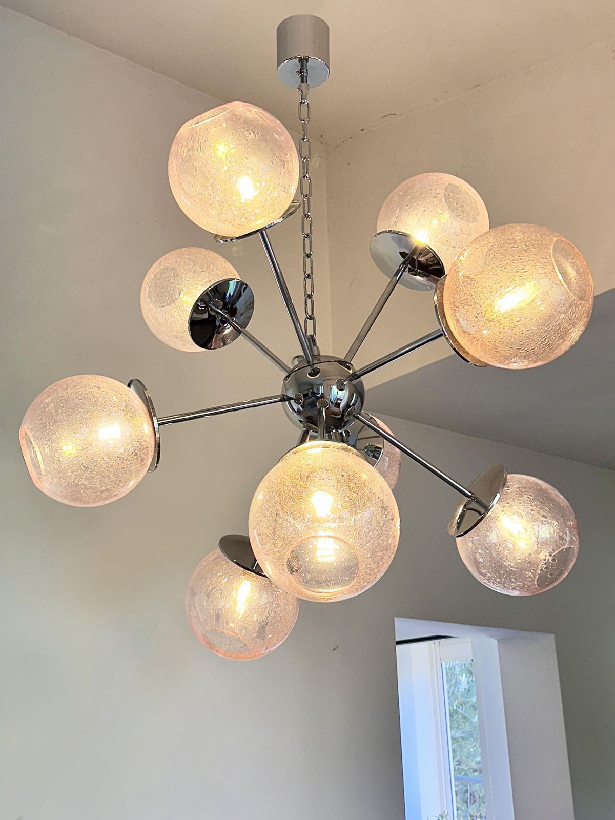 Contemporary Italian Chromed Sputnik Chandelier In Pink "Pulegoso" Murano Glass photo vinterior
