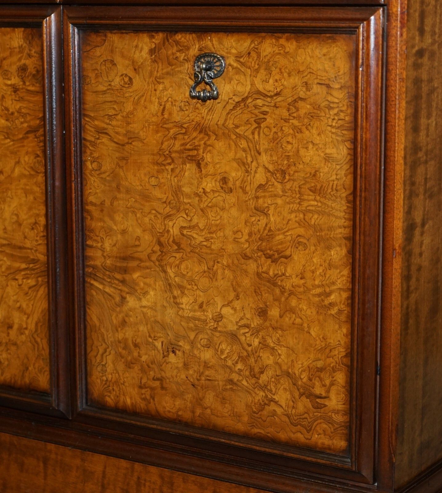 Lovely Burr & Quarter Cut Walnut Sideboard With Twin Drawers & Cupboard Base photo buy