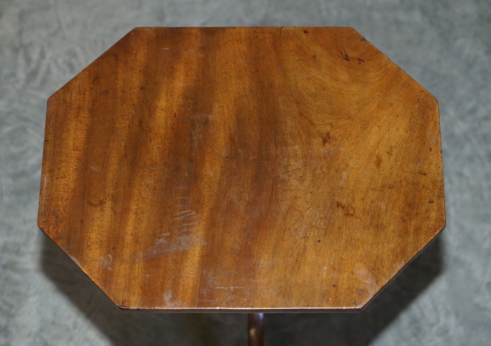 Antique Georgian Walnut Tripod Side End Lamp Or Wine Table Original Patina photo for sale