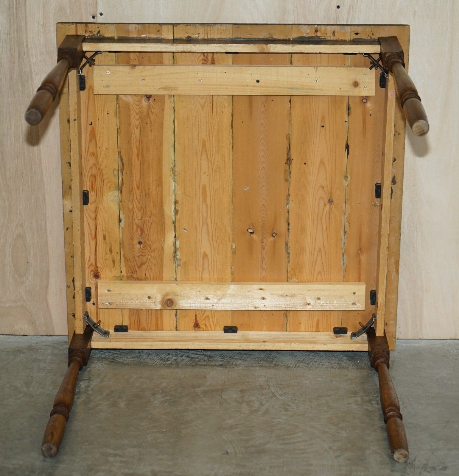 1 Of 10 Antique Hand Painted French Pine Vendange Wine Tasting Tables Lovely! photo vinterior