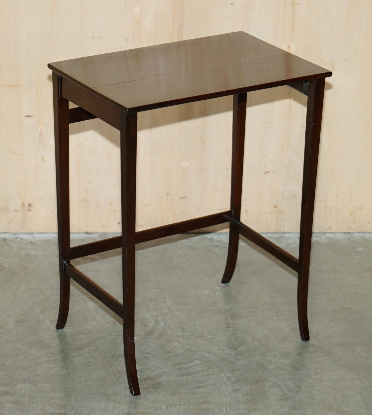 photo furniture Vintage Circa 1940's English Mahogany Nest Of Three Side End Lamp Wine Tables