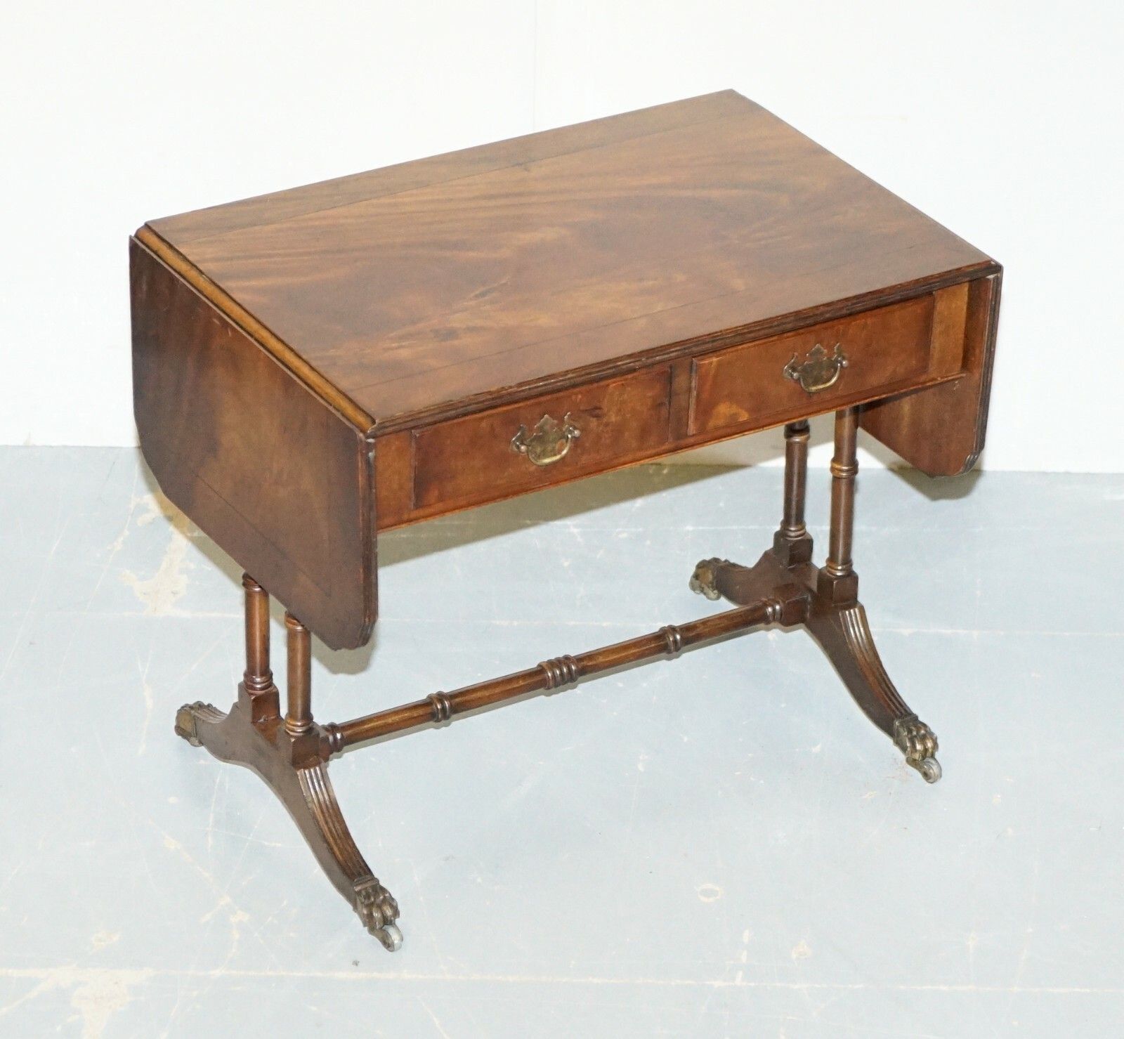 Large Bevan Funnell Extending Flamed Mahogany Side End Lamp Card Table Lion Feet photo furniture