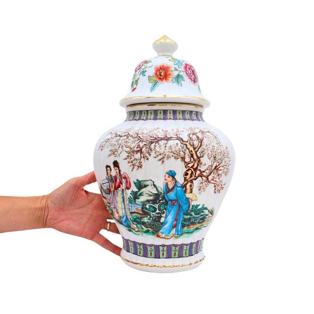 Large Chinoiserie Ginger Jar By V V Carraresi Made In Italy, 15.5'' Tall Chinese Court Scene And Chinese Symbols.