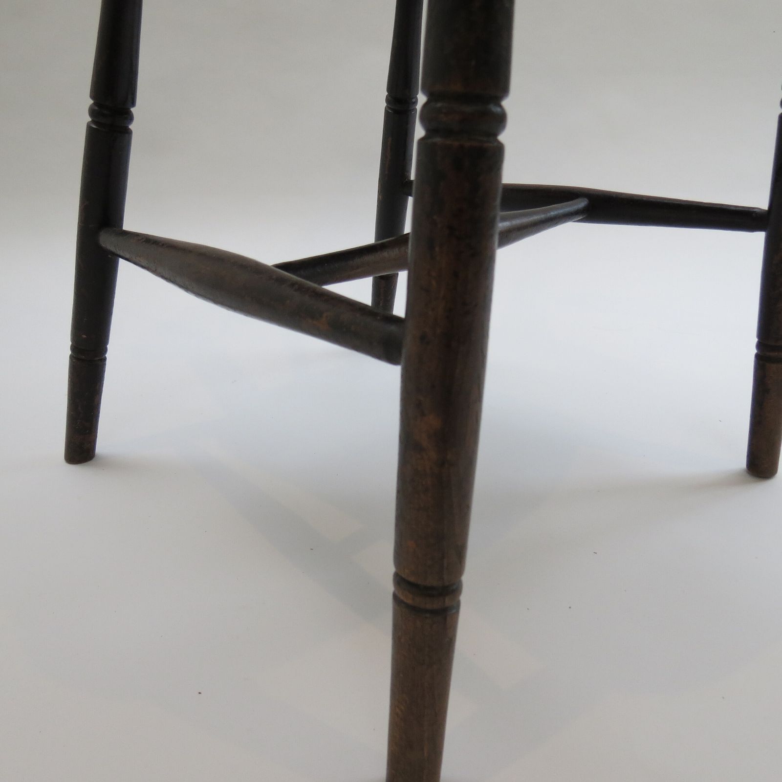 19th Century  Welsh Elm Folk Farmhouse Chair photo for sale