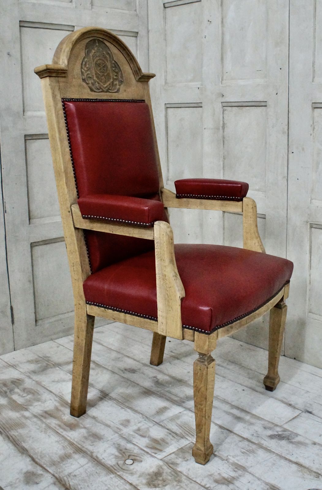Victorian Oak Throne Chair, 1800s photo furniture