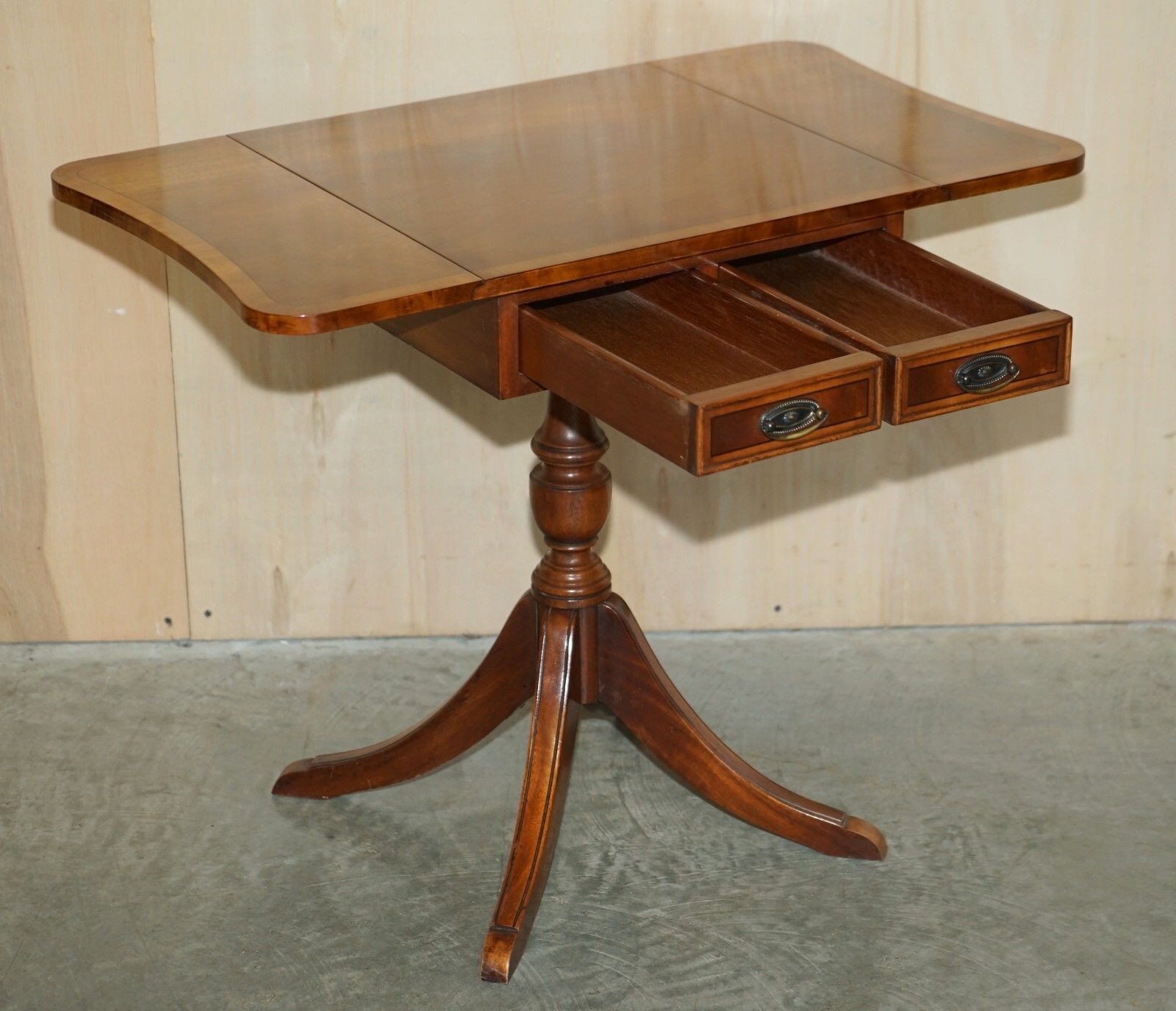 Furniture Lovely Bevan Funnell Extending Mahogany Side End Lamp Wine Card Table Wood Top photo