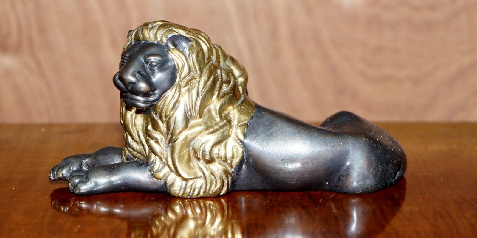 Lovely 19th Century Victorian Gold Gilt Bronze Recumbent Lion Laying Down photo furniture