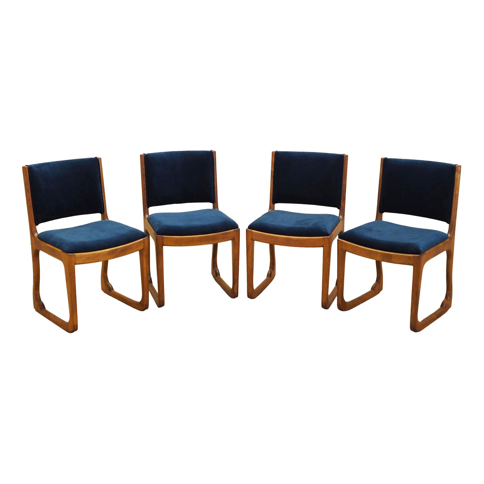 Set Van Vier Beukenhouten Stoelen – Deens Design, Ca. Jaren 1950 – Ontwerper Holger Jacobsen, Fabrikant Fritz Hansen