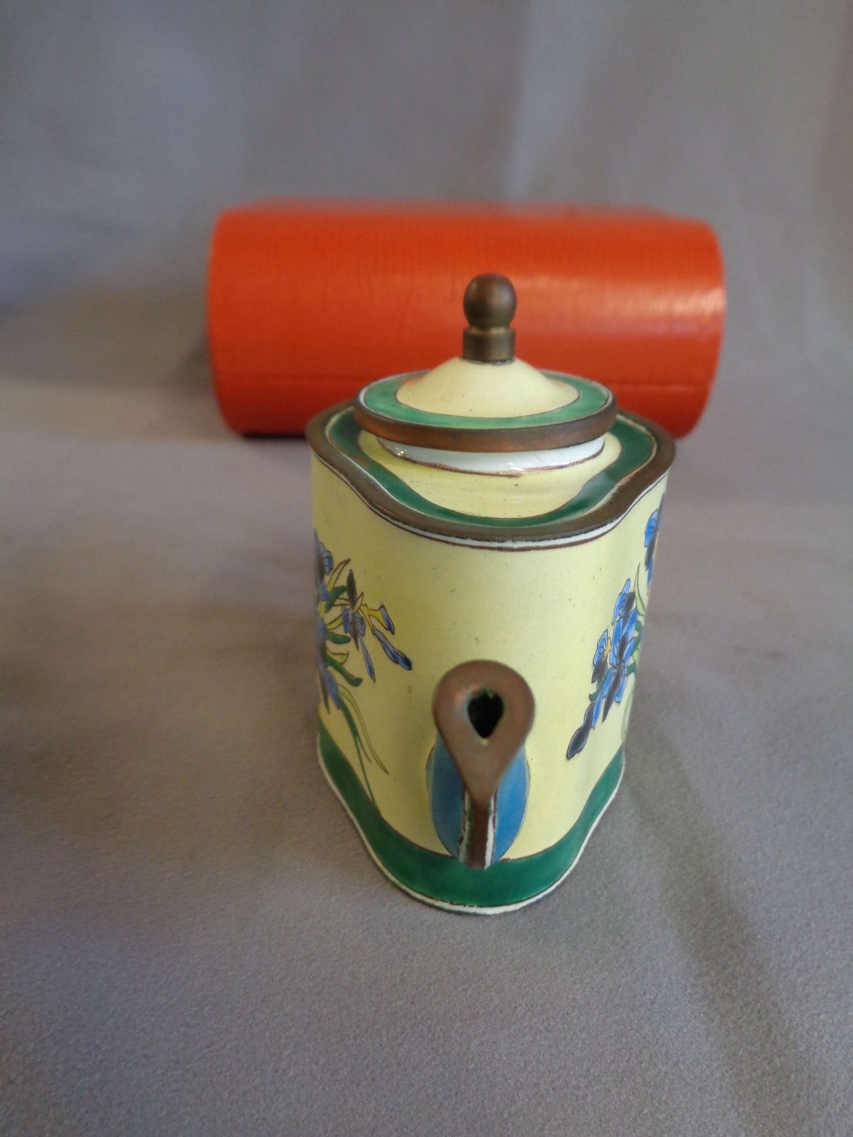 Charlotte Di Vita   Numbered Edition Collectable Mini Teapot   Original Box photo buy