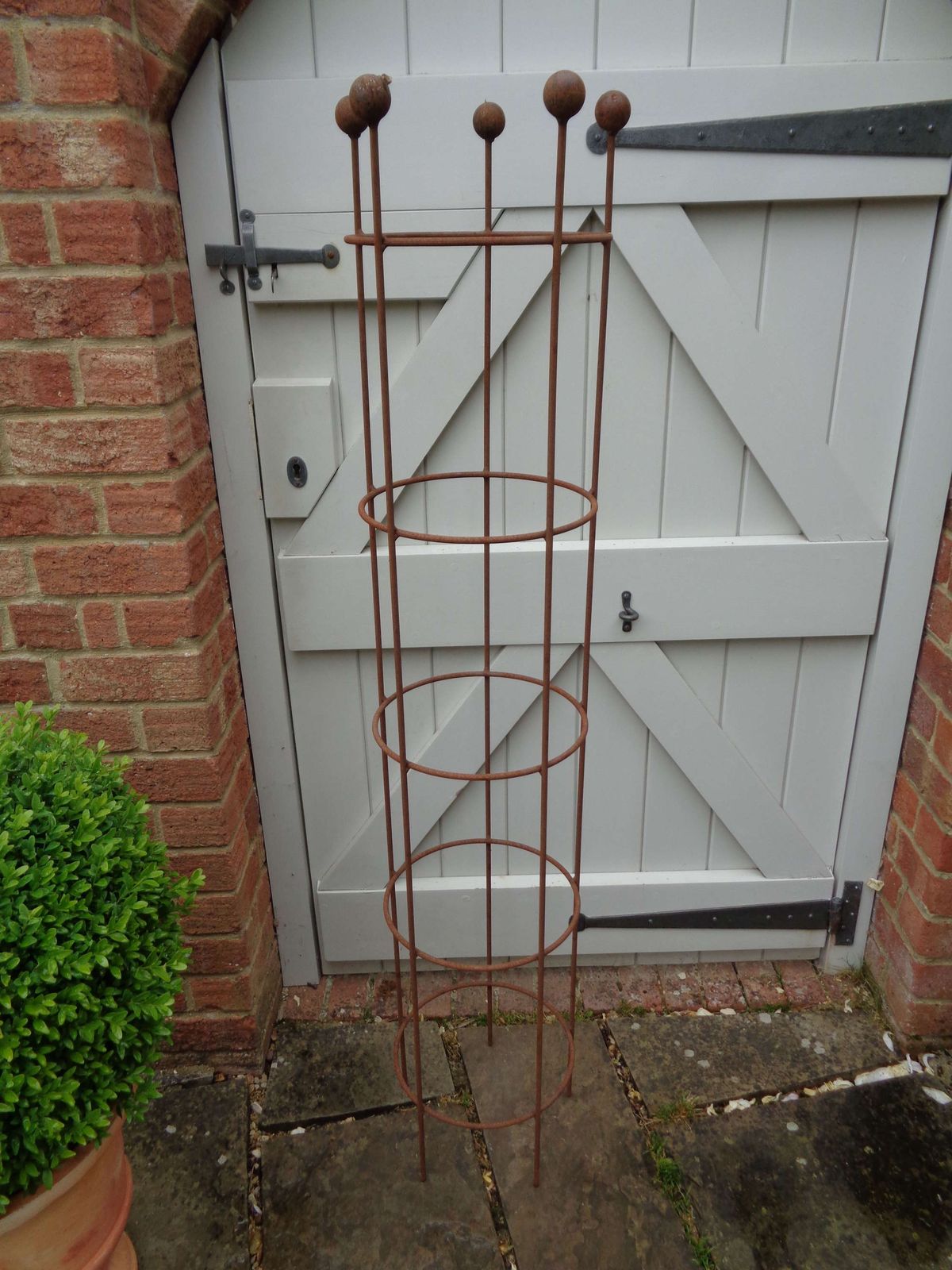 Garden Metal Turret Obelisk Plant Support   Small photo furniture