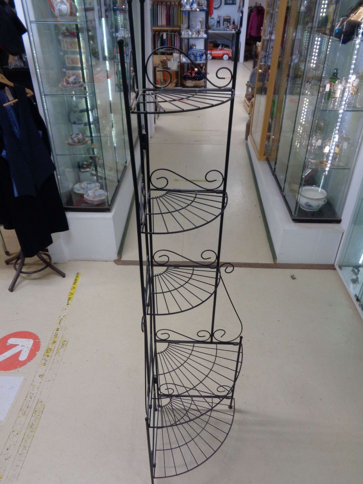 photo furniture Metal Corner Folding Garden Plant Stand