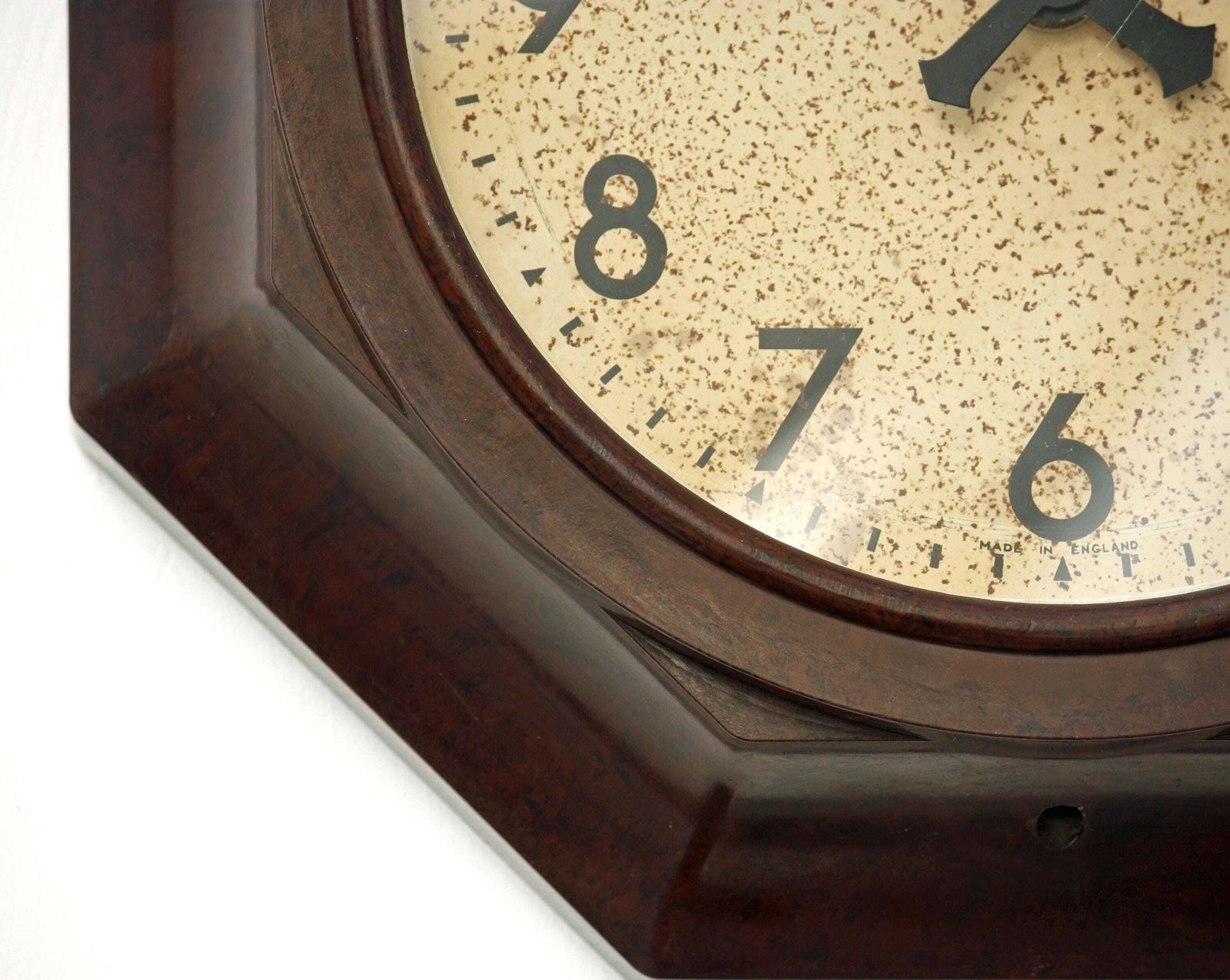 Vintage Genalex Wall Clock   31cm Bakelite Retro Mid Century Style Clock 1950s Industrial Factory Clock Gift Off The Wall Clocks photo Home Decor