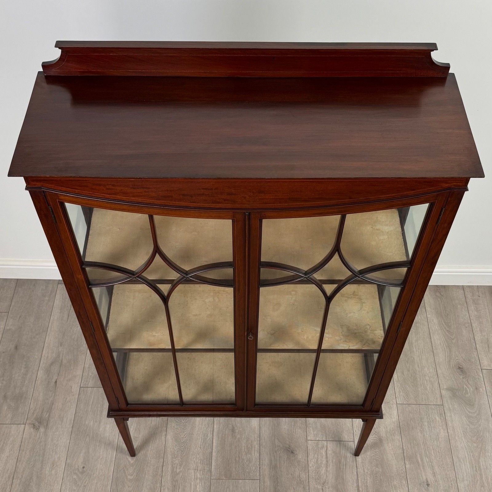 Furniture Antique 20th Century Glazed Display Cabinet In Mahogany photo