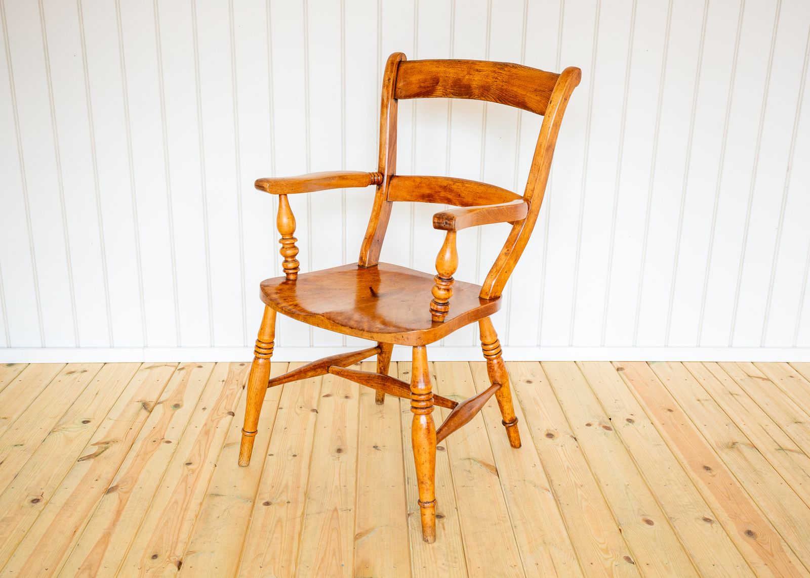 1750.0 Antique Blonde Windsor Chair Satin Birch Country Bar Back Oxford Armchair 1850 Farmhouse Country House Victoria.N photo