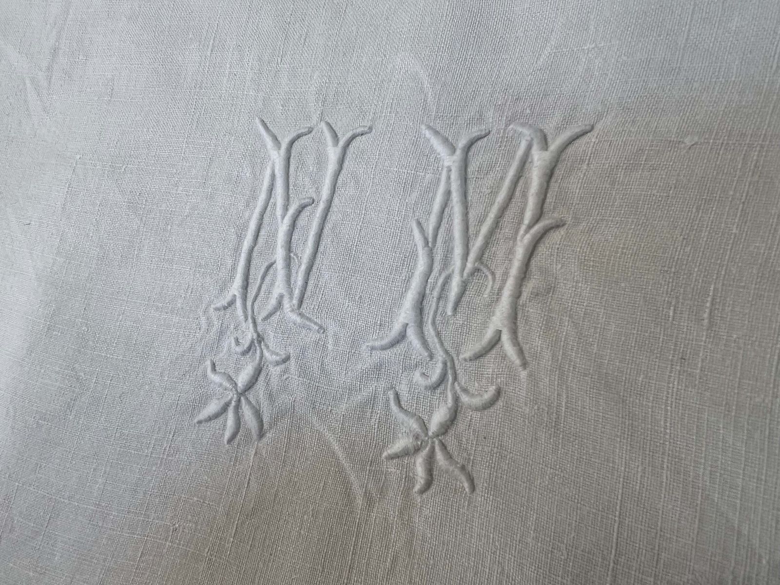 Set Of 10 French Monogrammed 'Nm', 'Wn' White Linen Vintage Serviettes Napkins photo for sale