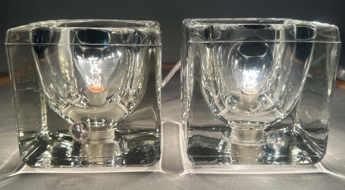 Pair Of 1970s German Peill & Putzler Clear Thick Cubed Glass Table Lamps photo Lighting