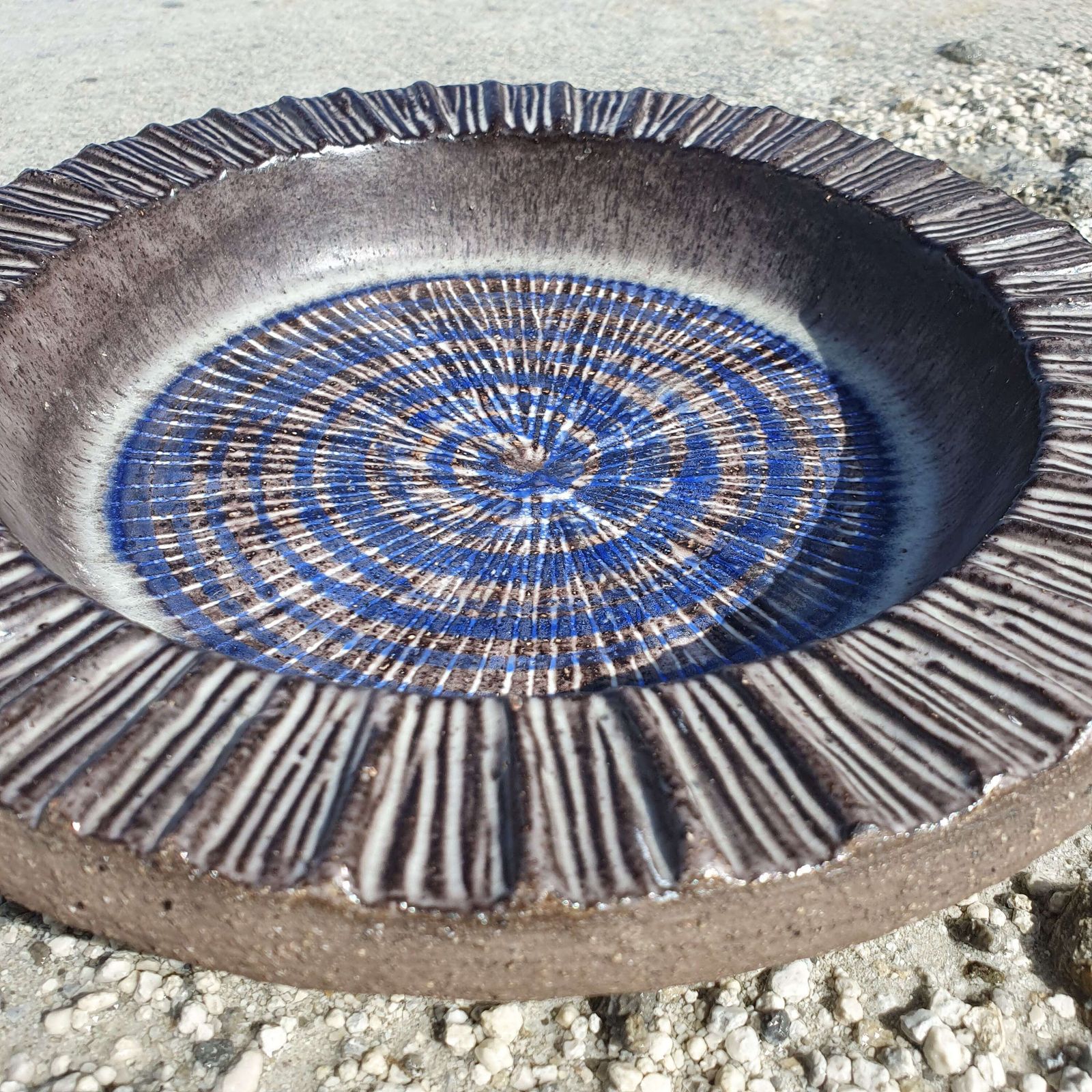 Thomas Hellstrom For Nittsjo Keramik, Sweden. A Decorative Stoneware Dish. 1960s. photo Home Decor
