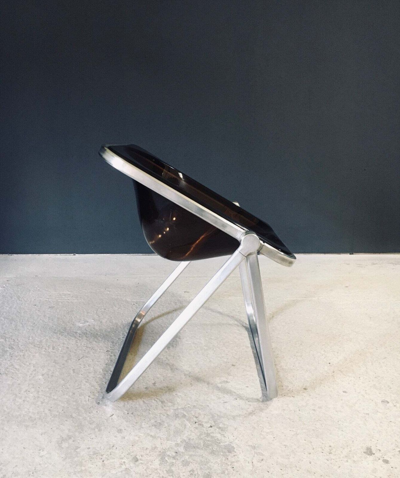 photo furniture Midcentury Modern Design Plona Chair By Giancarlo Piretti For Castelli, Italy 1970's