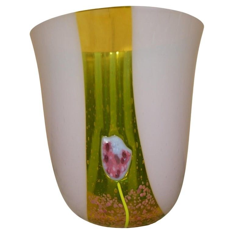 Beautiful Decorative Cm Stamped Custom Made Decorative Floral Glass Vase