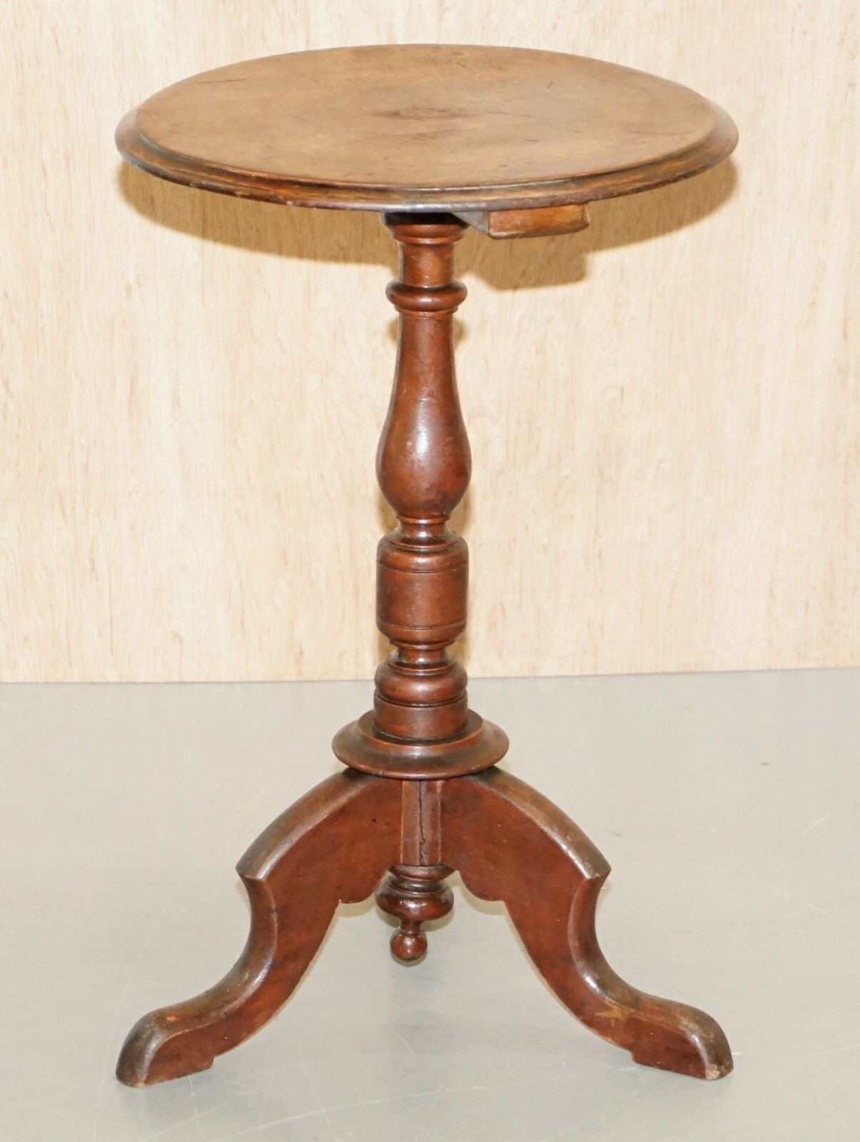Large Edwardian Period English Solid Oak Side End Lamp Wine Occasional Table photo furniture