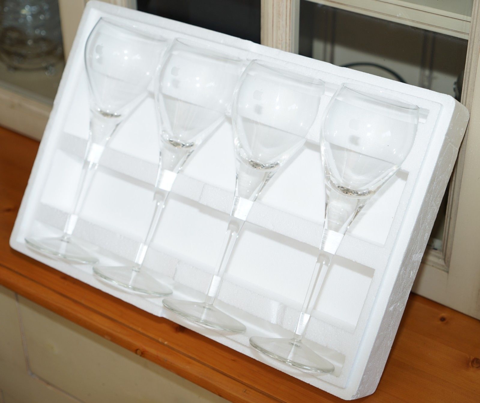 photo furniture Set Of Very Rare 1982 Apple Computers Glasses Celebrating 1 Billion Dollar Sales
