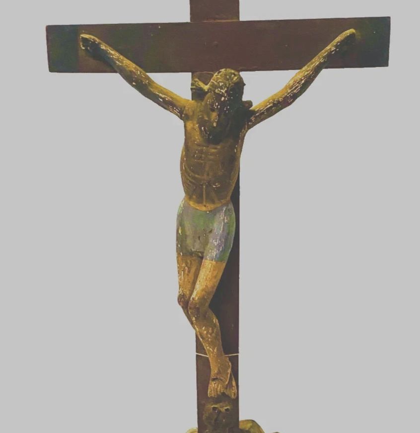 Natural Wood Crucifix Polychrome 18th Century photo furniture