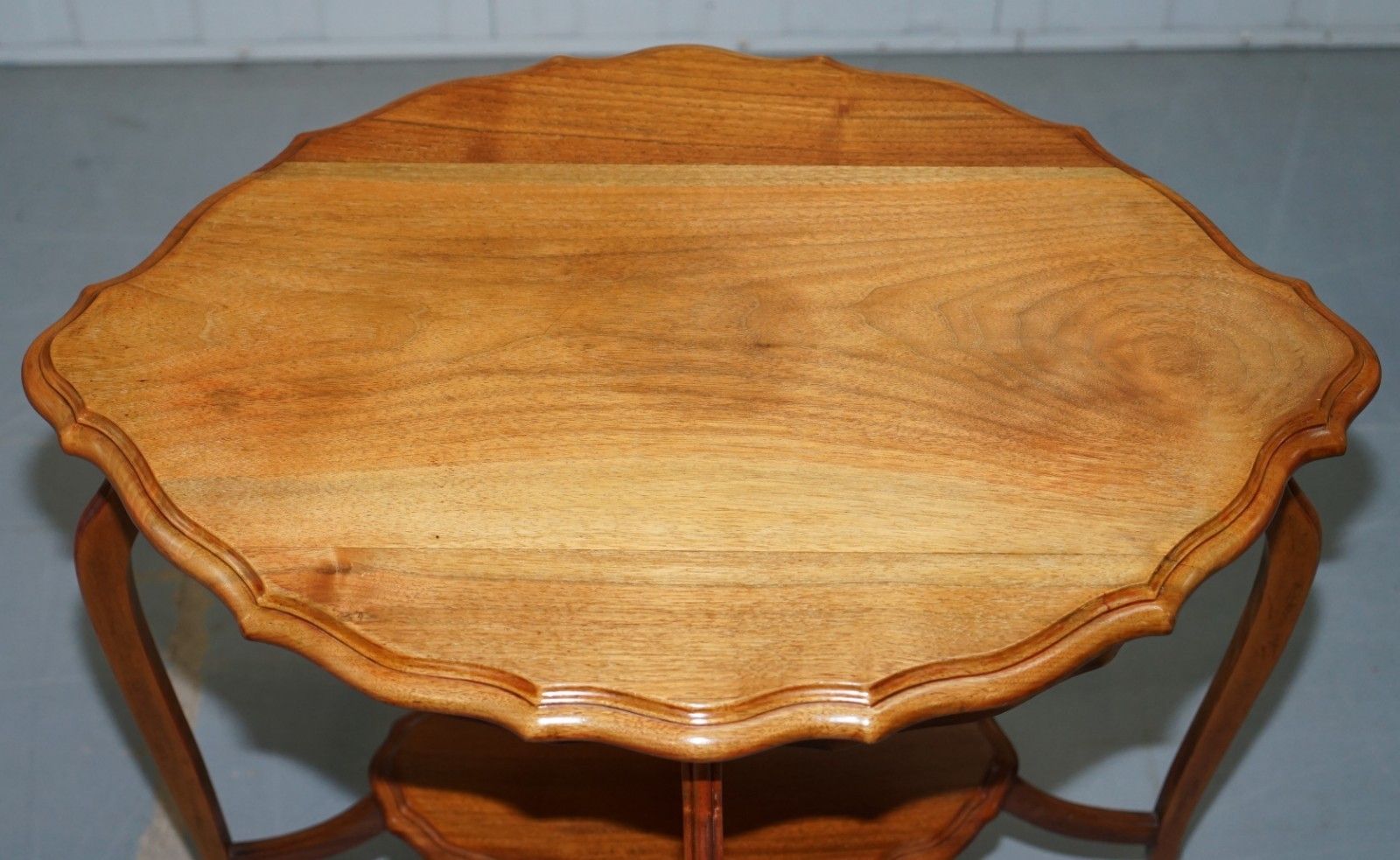 Lovely Decorative Satinwood Occasional Centre Table Scalloped Edge Ornate Legs photo Furniture