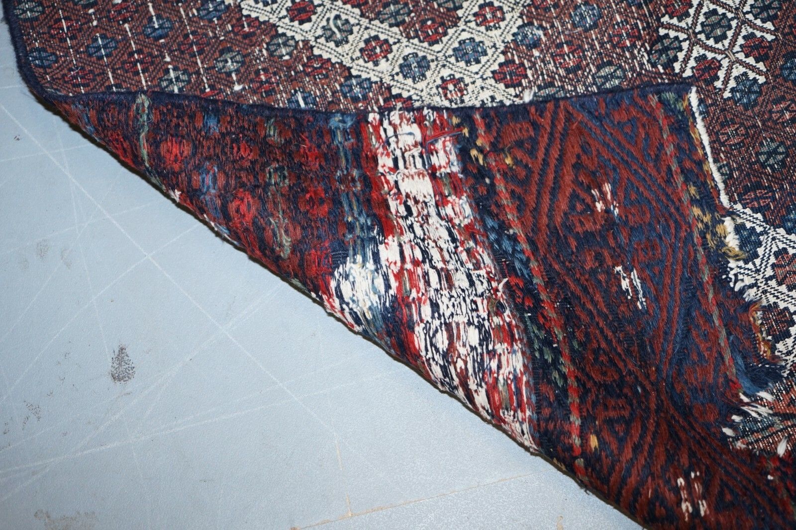 photo furniture Very Old Antique Hand Knotted Runner Rug Stunning Kilim Country House Charming