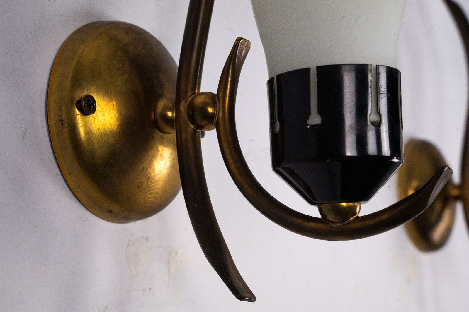 photo furniture Pair Of Mid Century Sconces In Arredoluce Manner. Italy 1950s