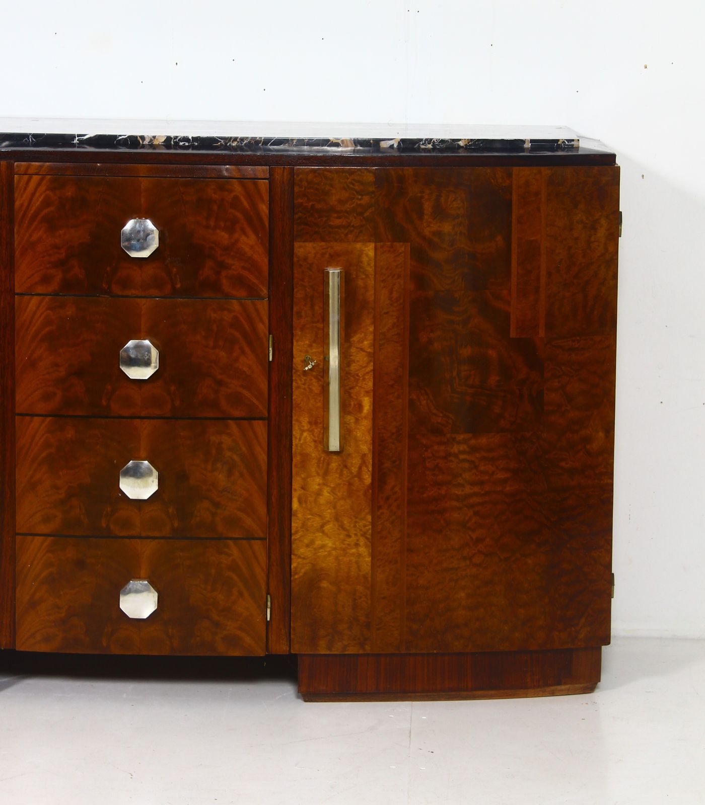 photo vinterior French Art Deco Sideboard Around 1930s