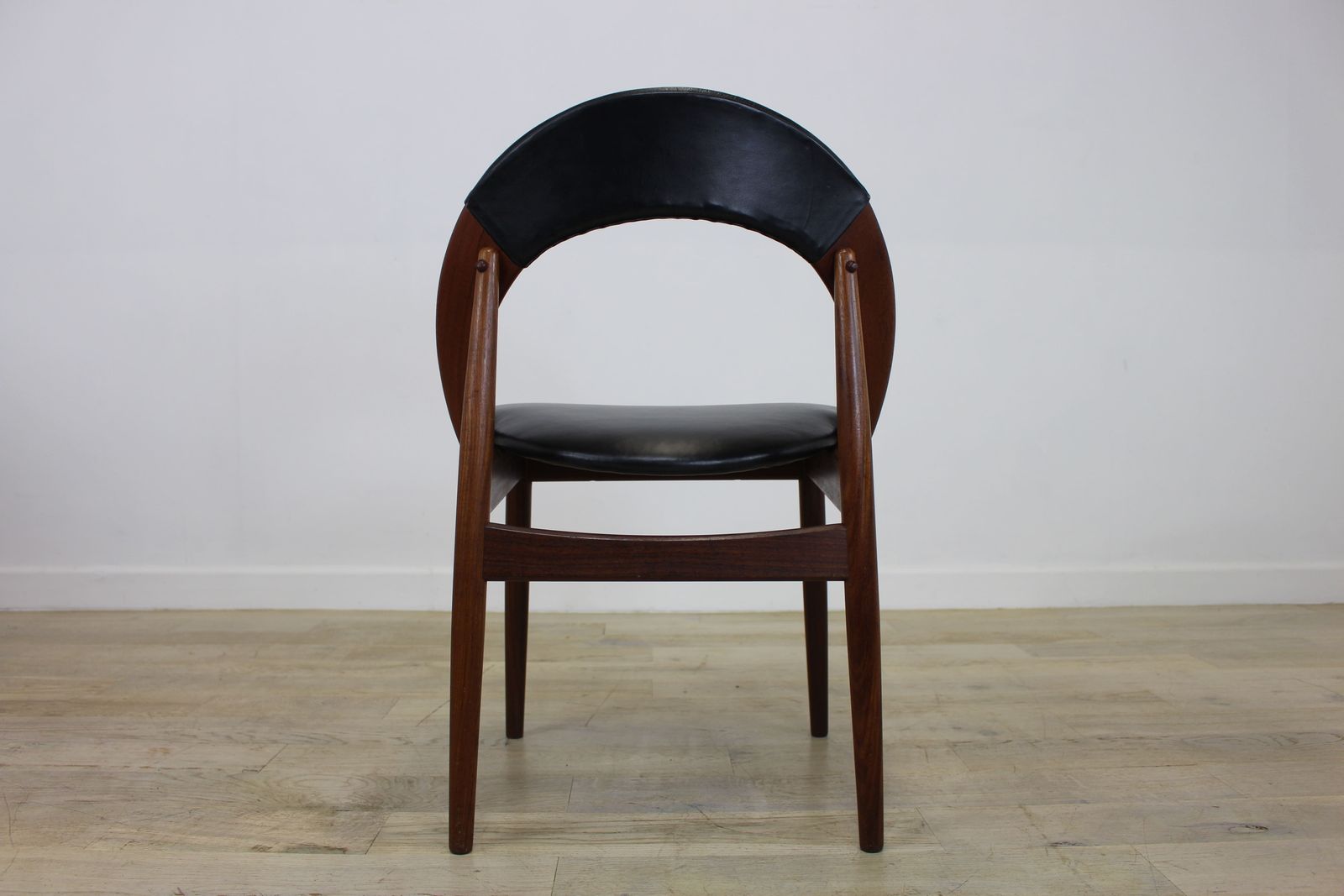 Rare Pair Of Danish Hoop Back Chairs By Arne Hovmand Olsen photo vintage