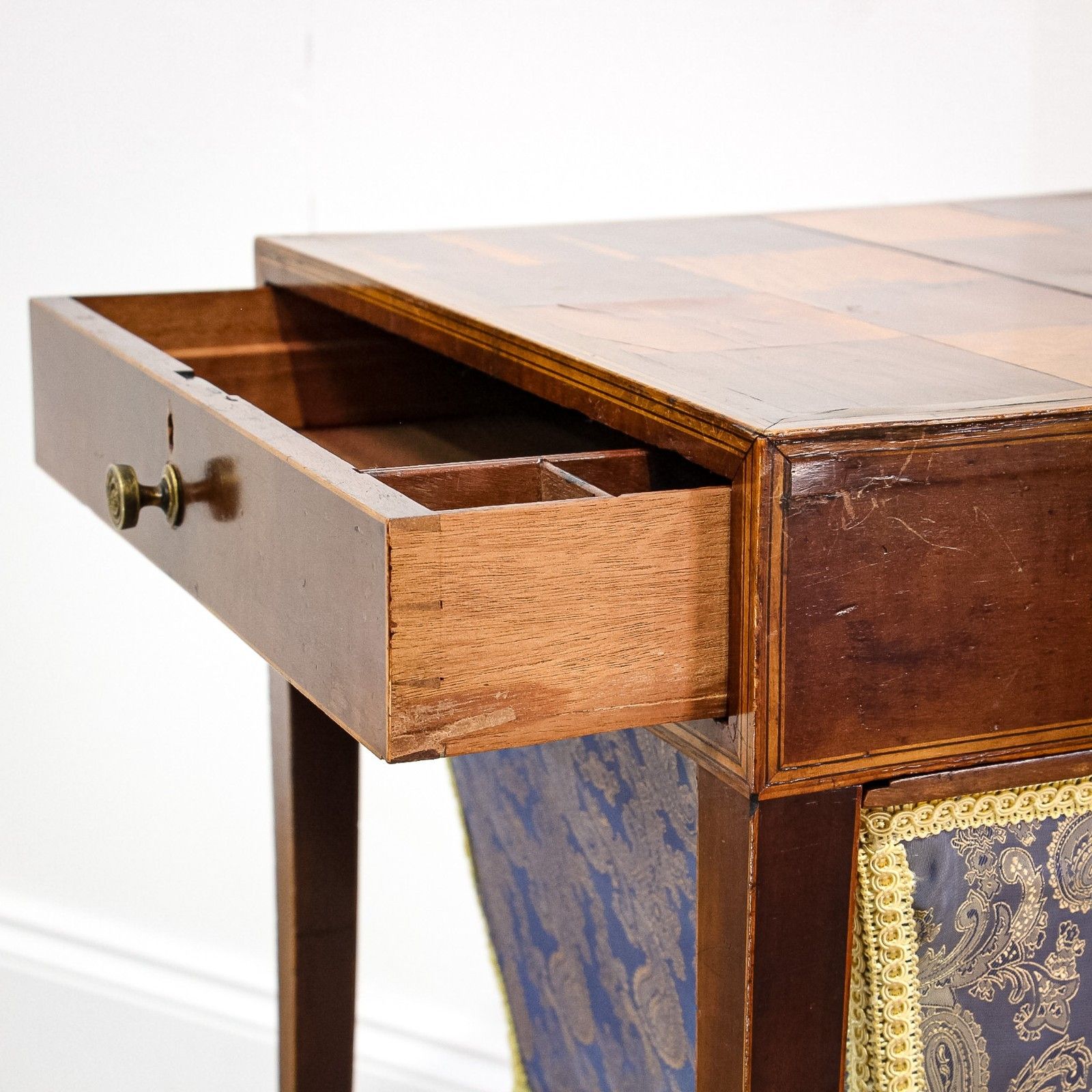 880.0 George III Work Table With Sewing Box & Fire Screen photo