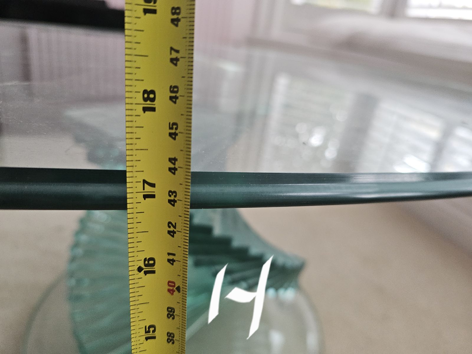 1970s Glass Helix Coffee Table – Retro Design (119cm X 65cm) photo 1100.0