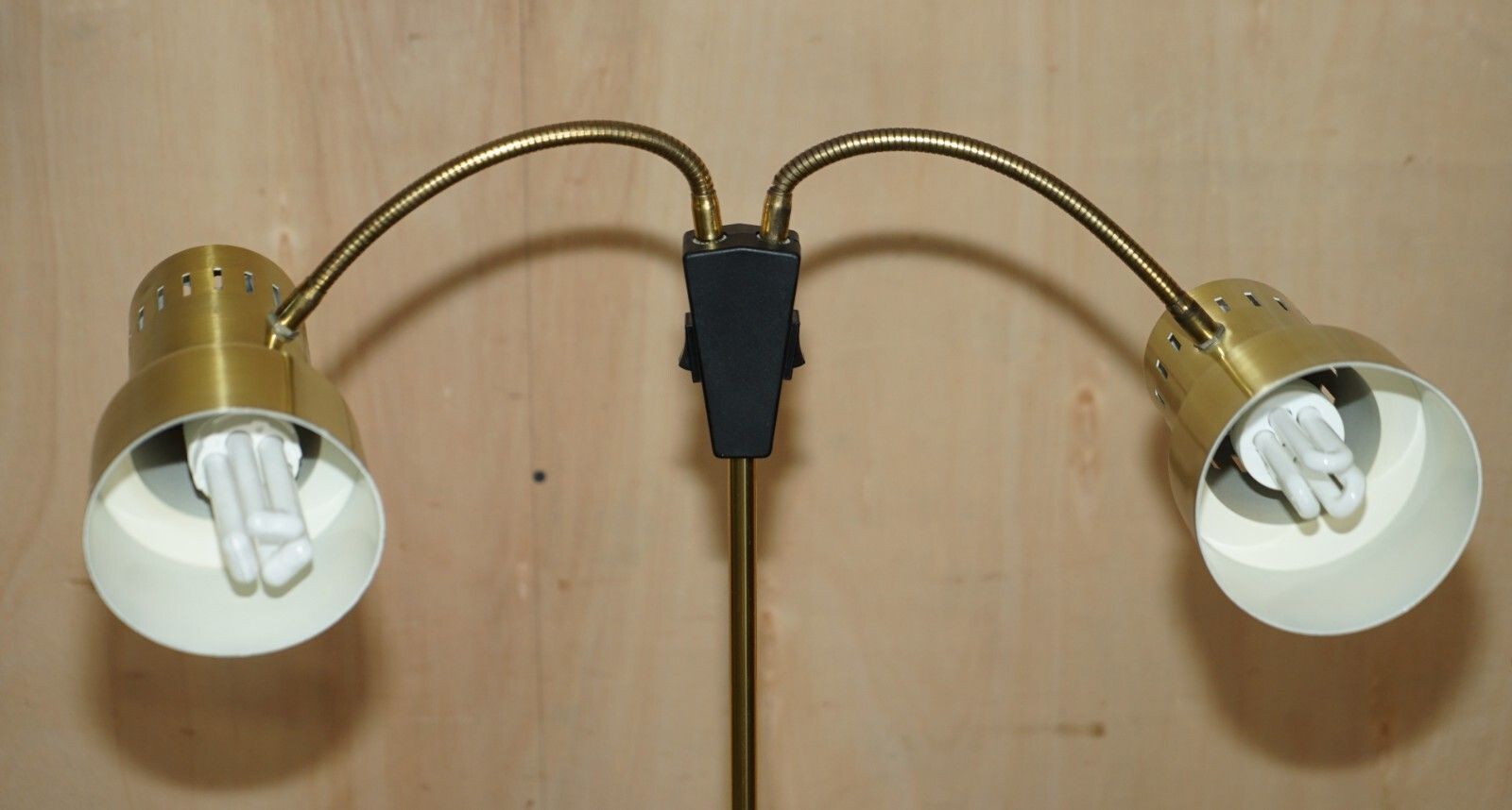 Nice Articulated And Adjustable Double Floor Standing Lamp With Twin Lamps photo vinterior