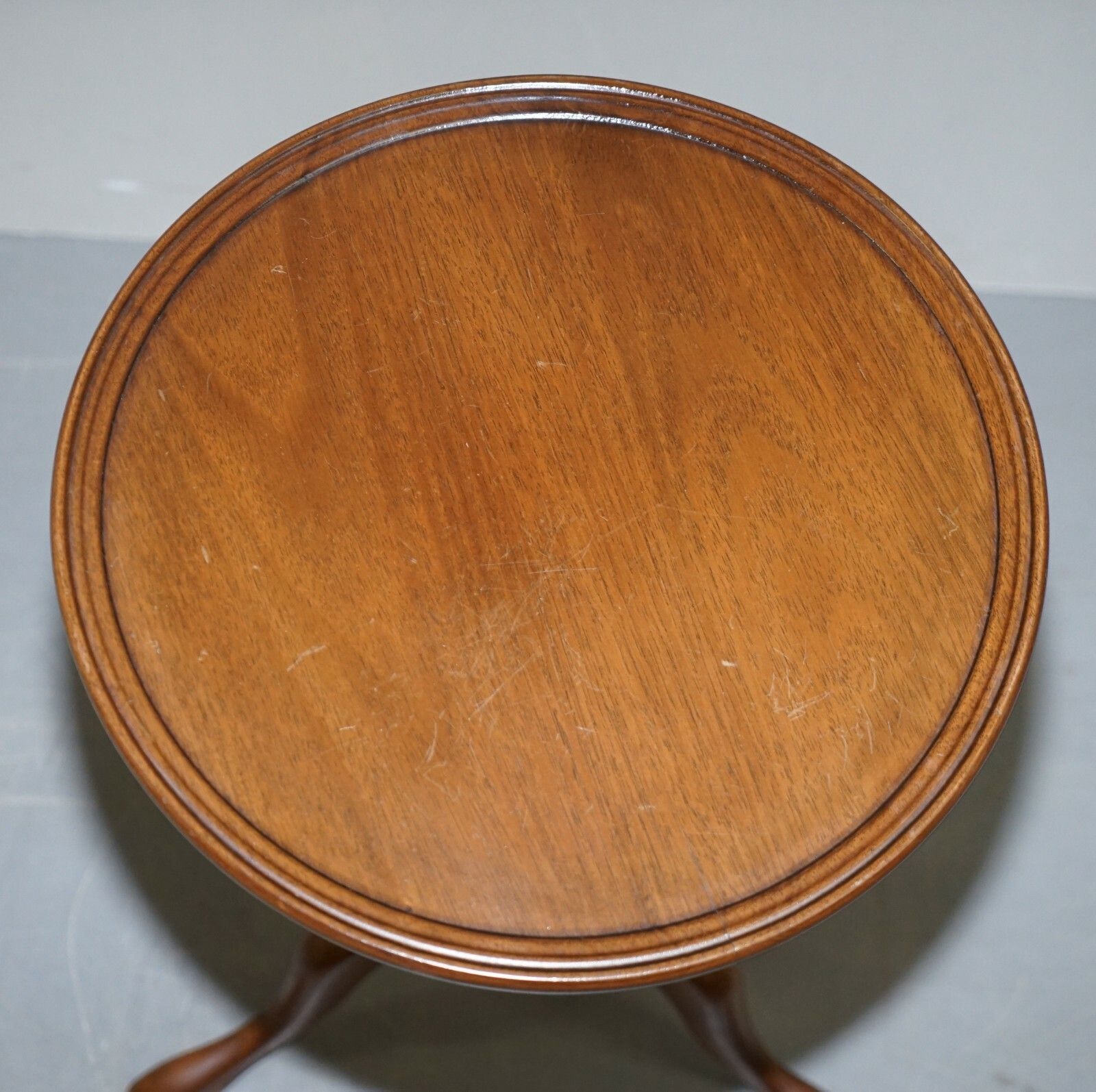 Elegant Vintage Mahogany Tripod Lamp Side End Wine Occasional Table Bowed Top photo for sale
