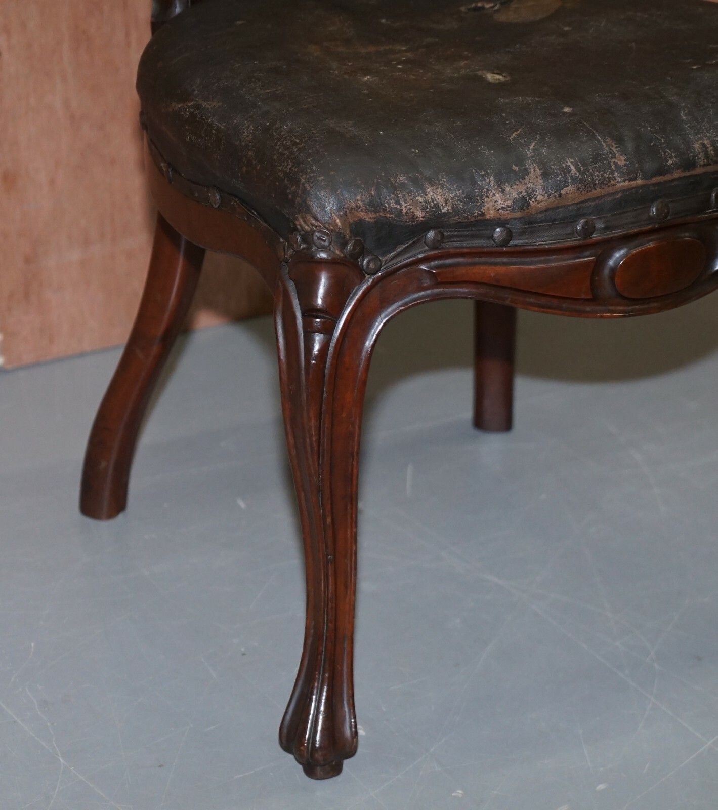 Victorian Hand Carved Mahogany Spoon Medallion Back Occasional Dining Chair photo vintage
