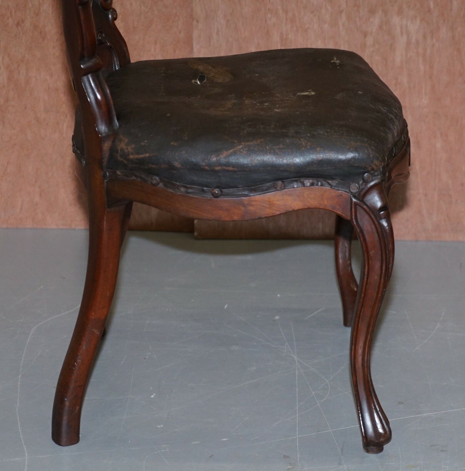 photo for sale Victorian Hand Carved Mahogany Spoon Medallion Back Occasional Dining Chair