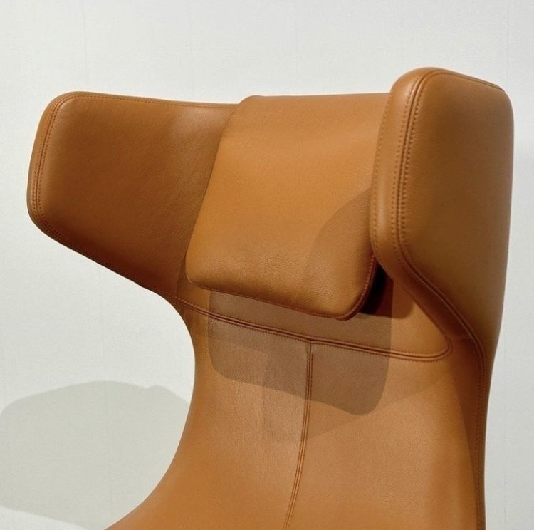 Vitra Grand Repos Armchair Ottoma By Antonio Citterio photo for sale