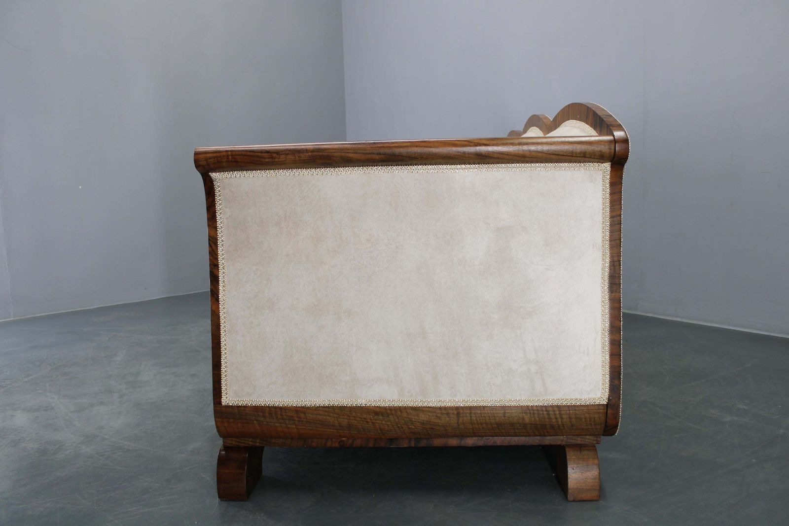 1930s Restored Art Deco Sofa, Czechoslovakia photo vinterior