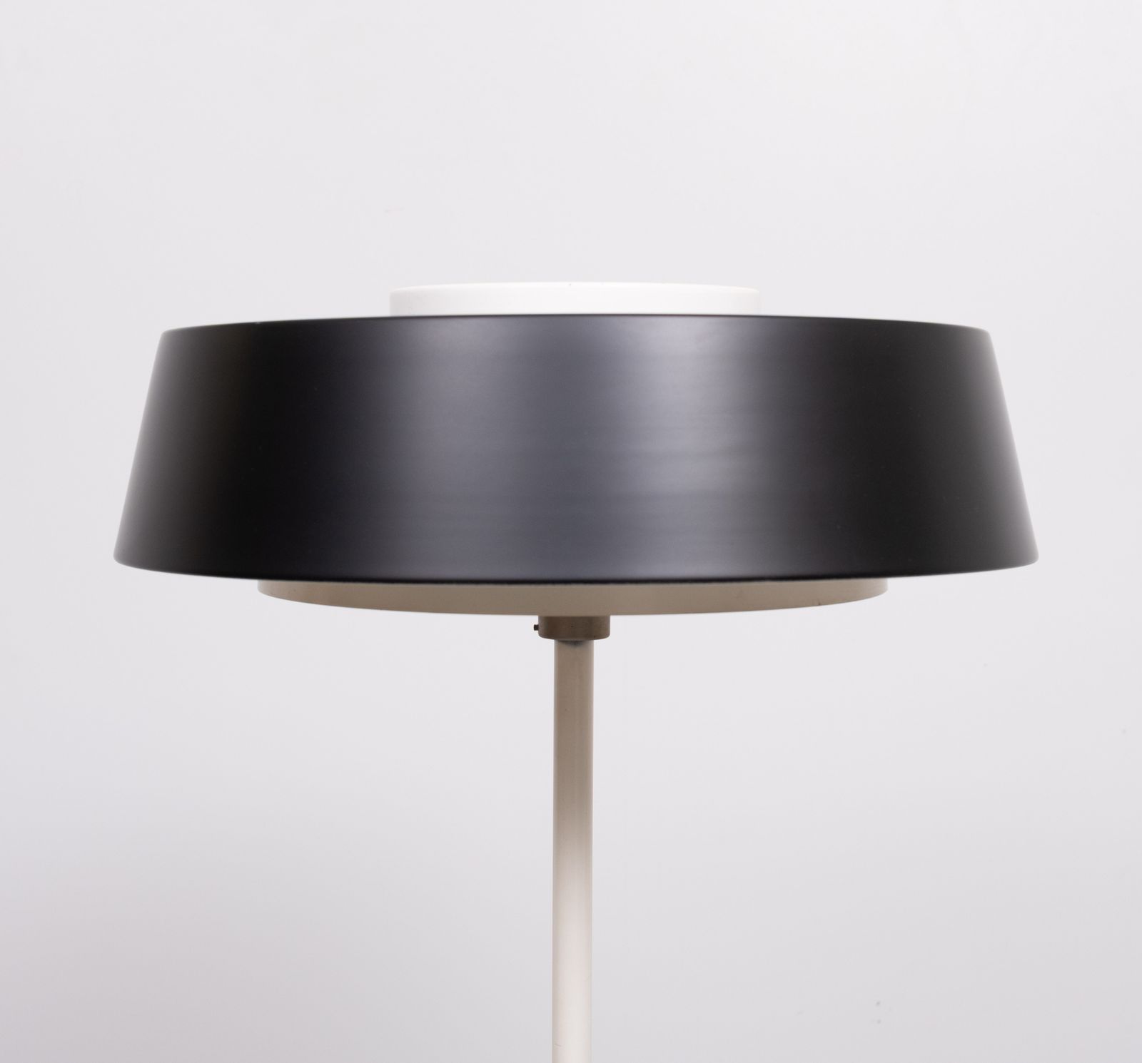 Fantastic St 7128 Floor Lamp By Niek Hiemstra For Evolux, Holland 1960s photo Lighting