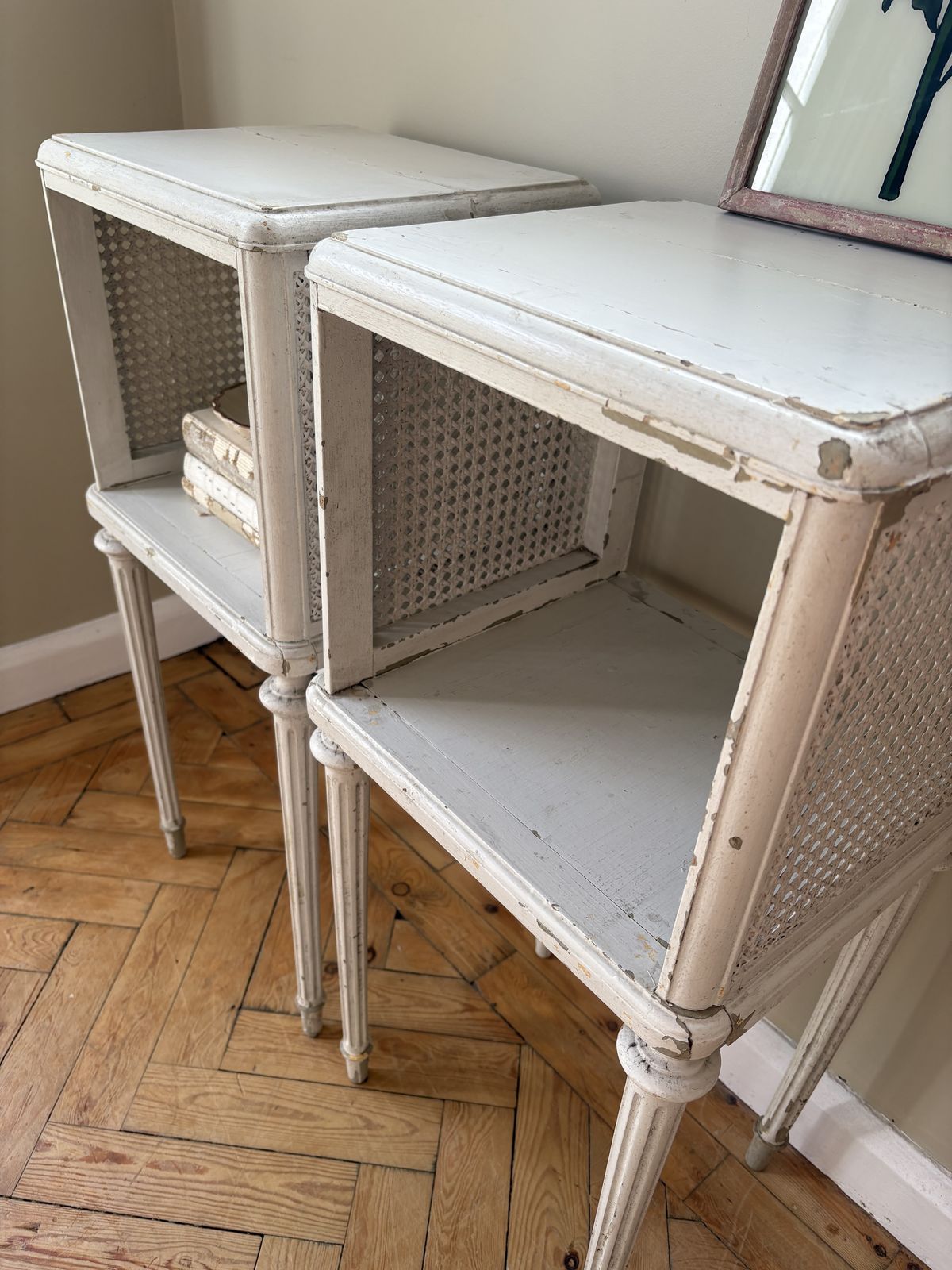 810.0 A Painted Pair Of Vintage Parisian Side Tables photo