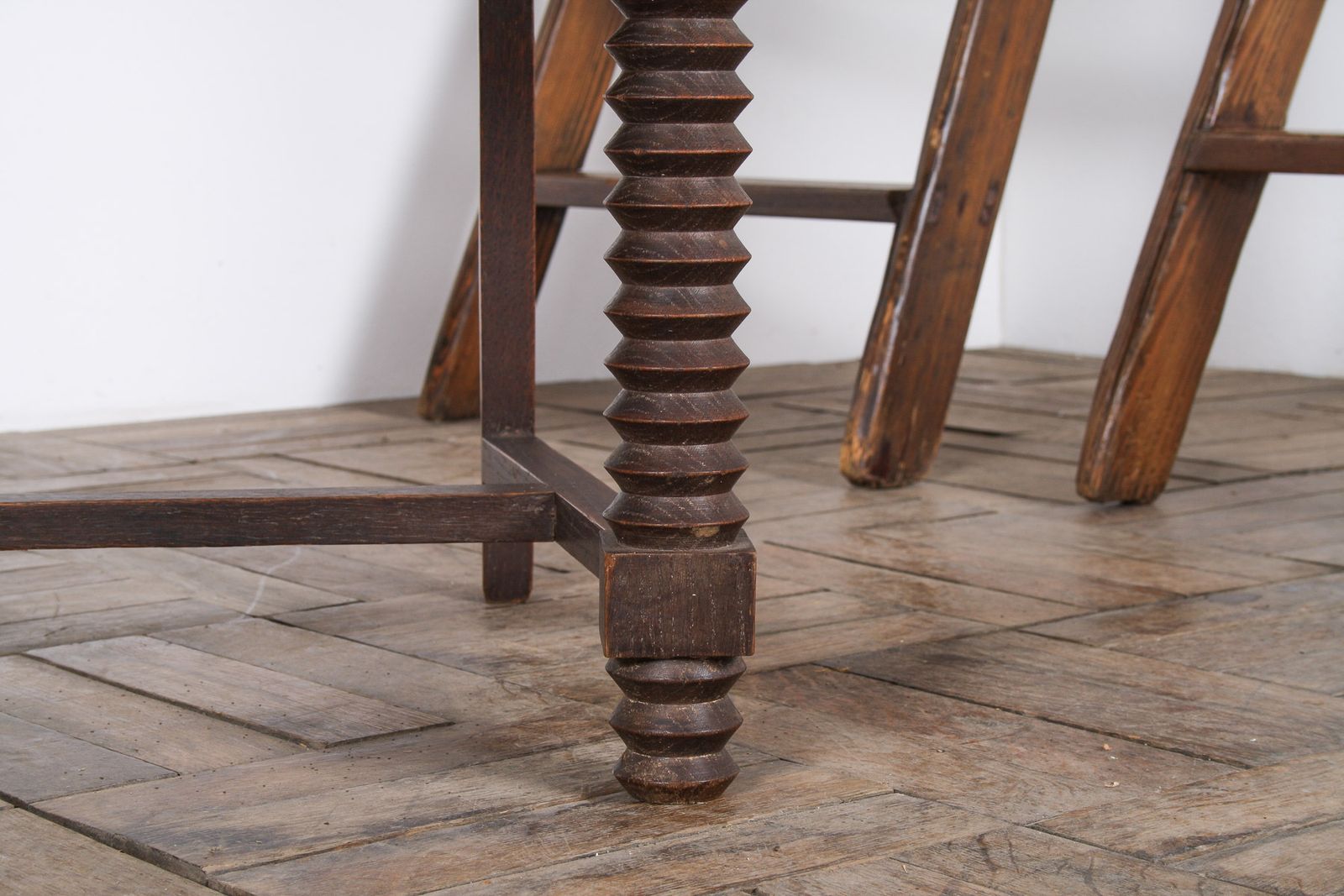 photo vinterior Oak Corkscrew 1950s Armchair With Straw Seat Attributed To Charles Dudouyt