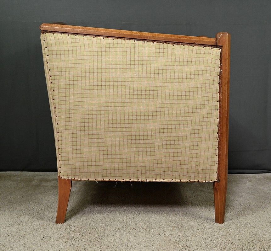 photo furniture Art Deco Beech Armchair – 1930