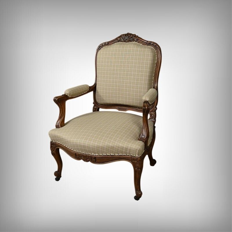 Louis XV Style Beechwood Armchair – Mid 19th Century photo furniture